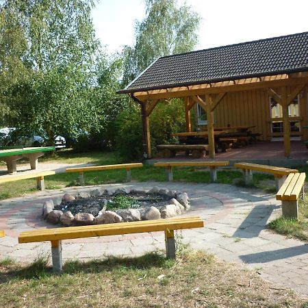 Gruppenbungalow-Waldhaus-Am Ferienpark Mirow Zewnętrze zdjęcie