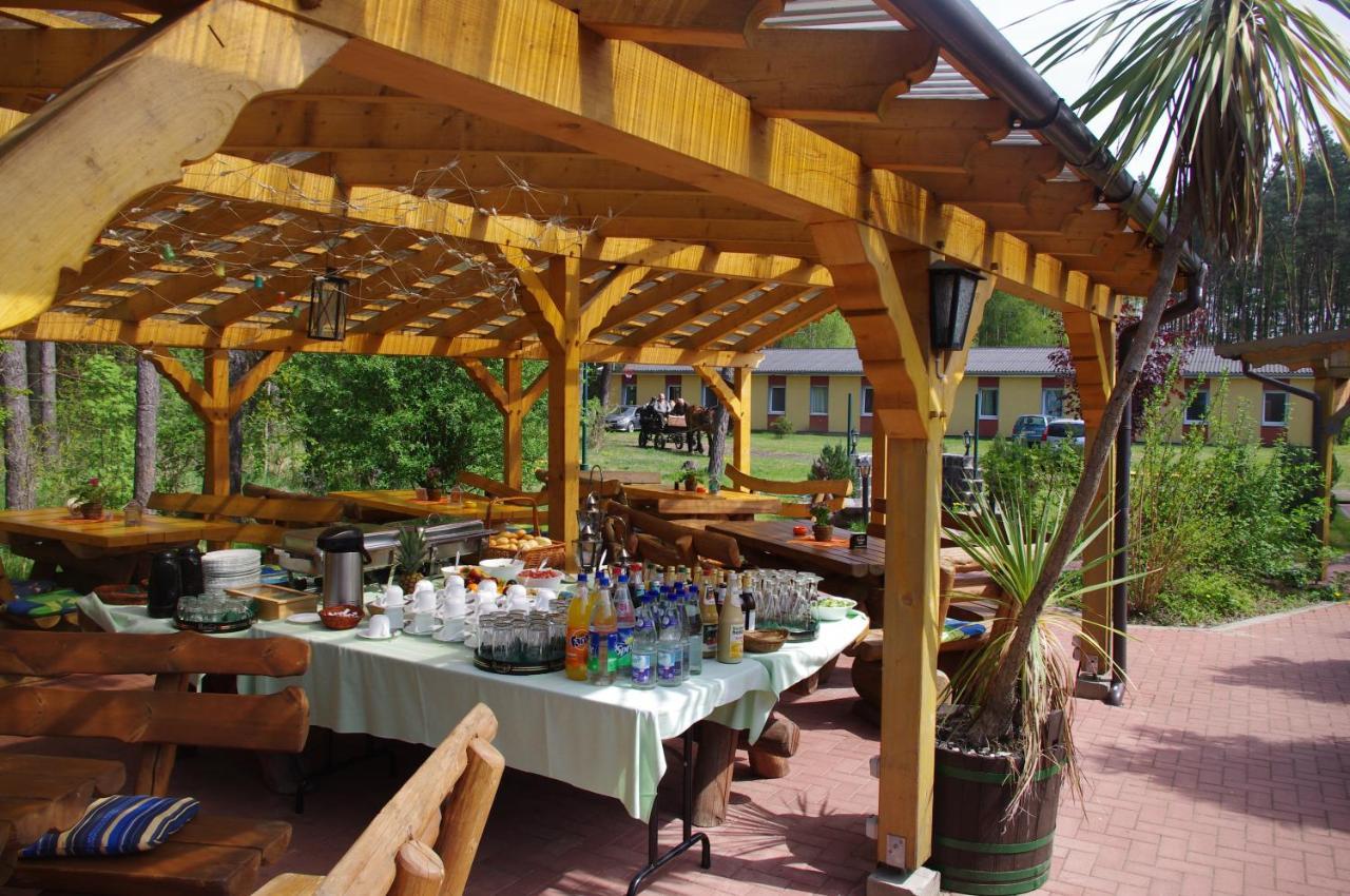Gruppenbungalow-Waldhaus-Am Ferienpark Mirow Zewnętrze zdjęcie